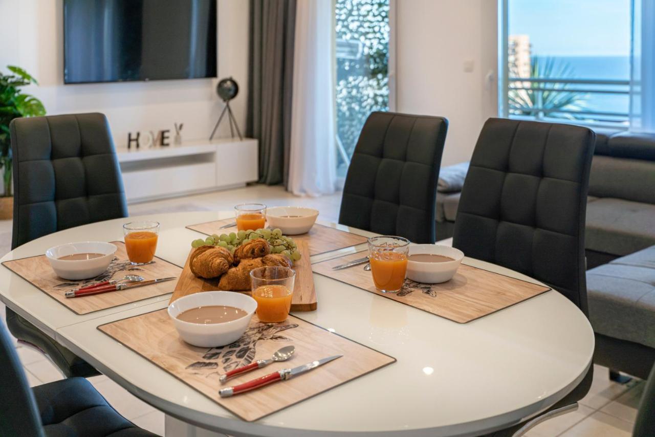 בוסוליי Frontiere Monaco, Terrasse, Vue Mer, Parking - Ab מראה חיצוני תמונה