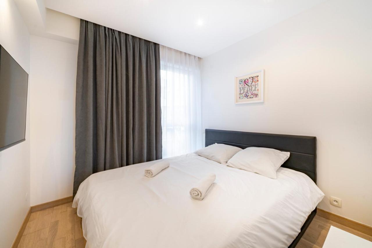 בוסוליי Frontiere Monaco, Terrasse, Vue Mer, Parking - Ab מראה חיצוני תמונה