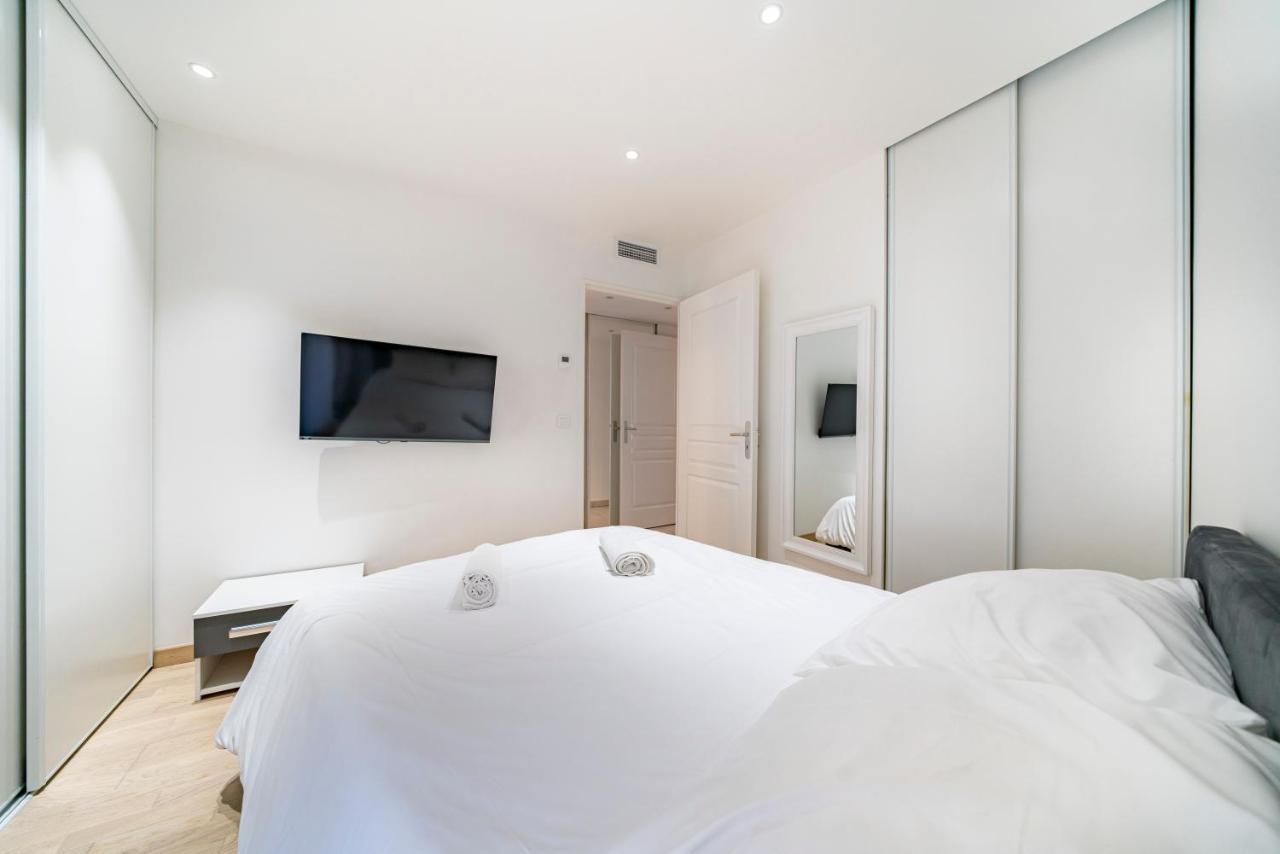 בוסוליי Frontiere Monaco, Terrasse, Vue Mer, Parking - Ab מראה חיצוני תמונה